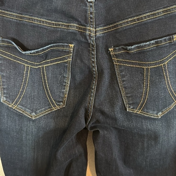 Seven Jeans Dark Wash Tummyless Ultra High rise Skinny Size 4 - Picture 1 of 9